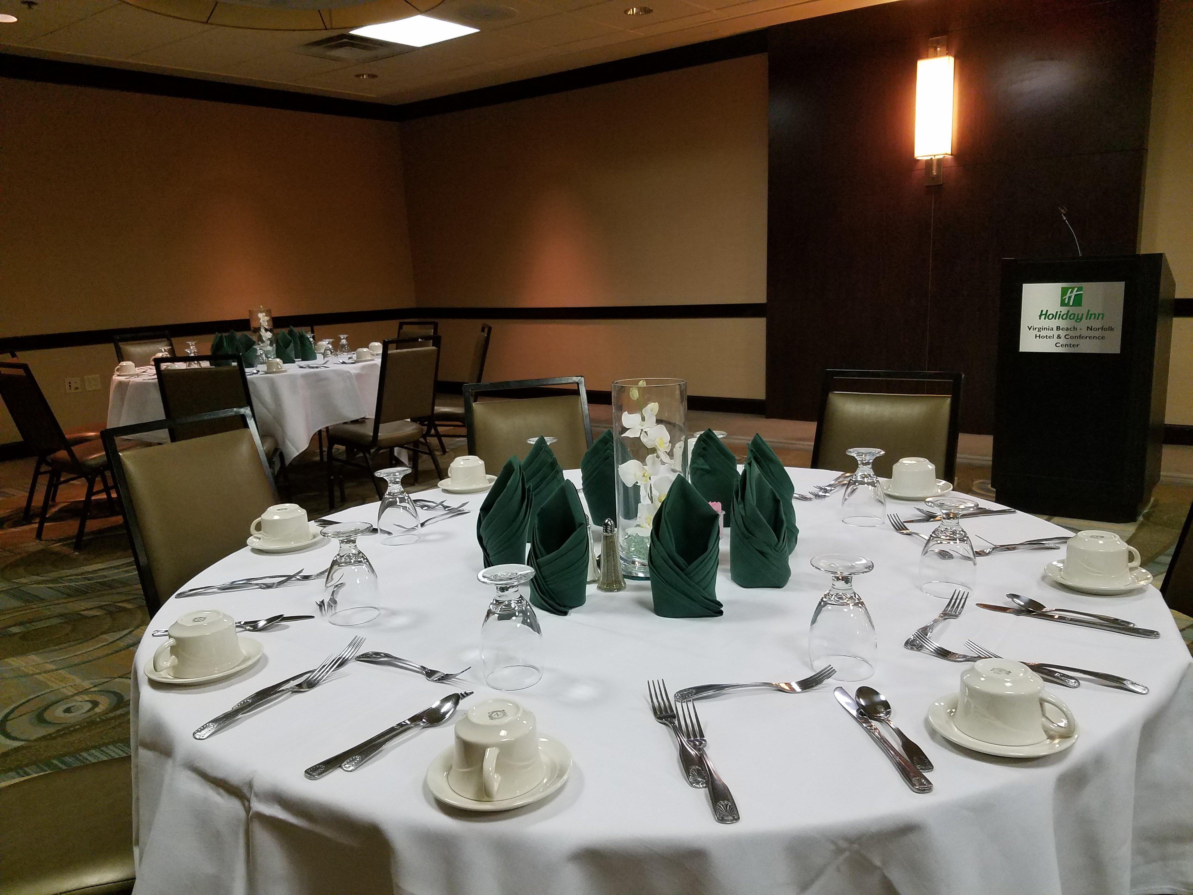 Holiday Inn Virginia Beach - Norfolk By Ihg Exterior foto
